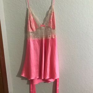 Sexy, tie back nighty